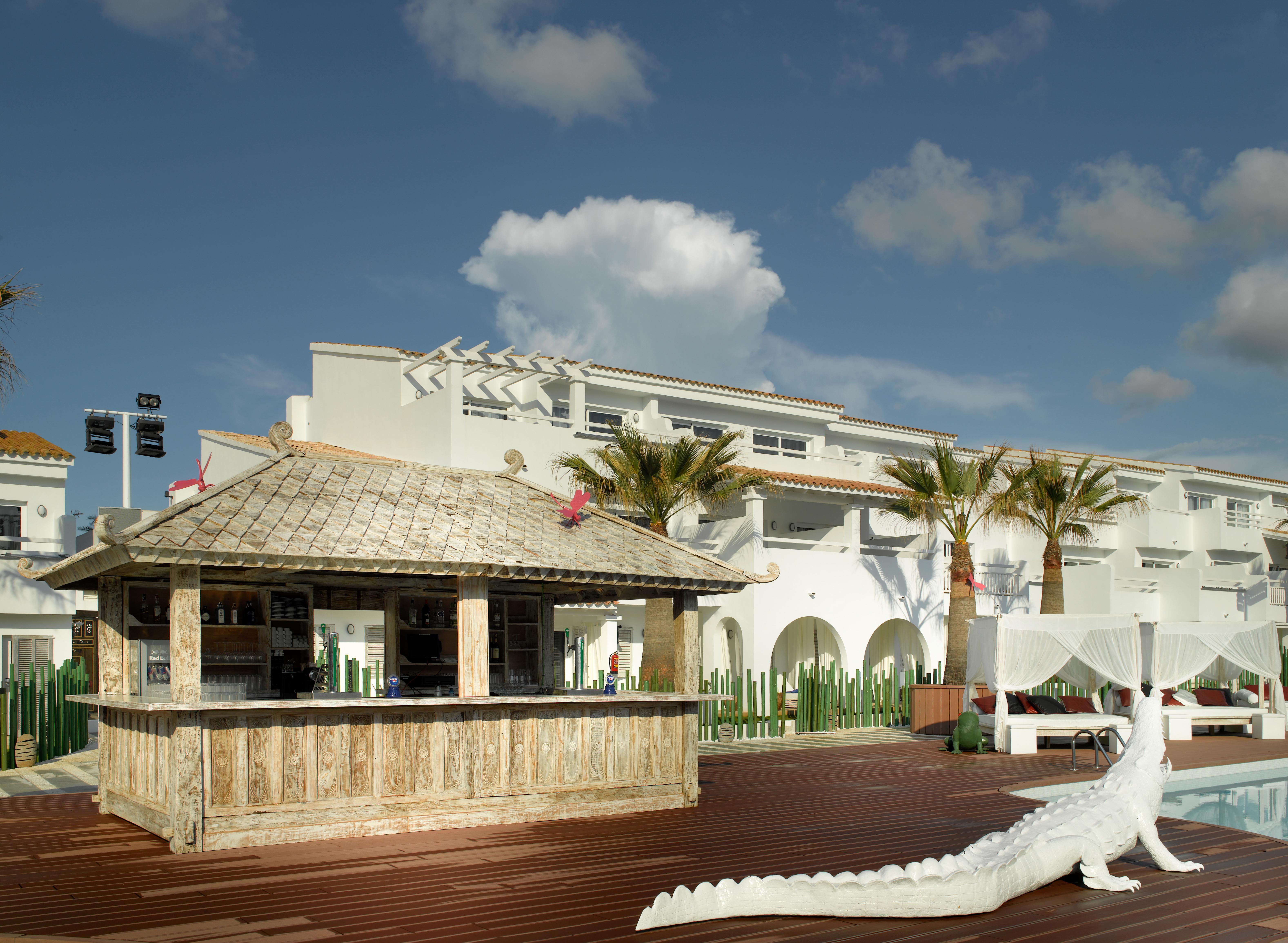 The Unexpected Ibiza Hotel - Ushuaia Club Entrance Included (Adults Only) Platja d'en Bossa Eksteriør bilde Club Hotel****